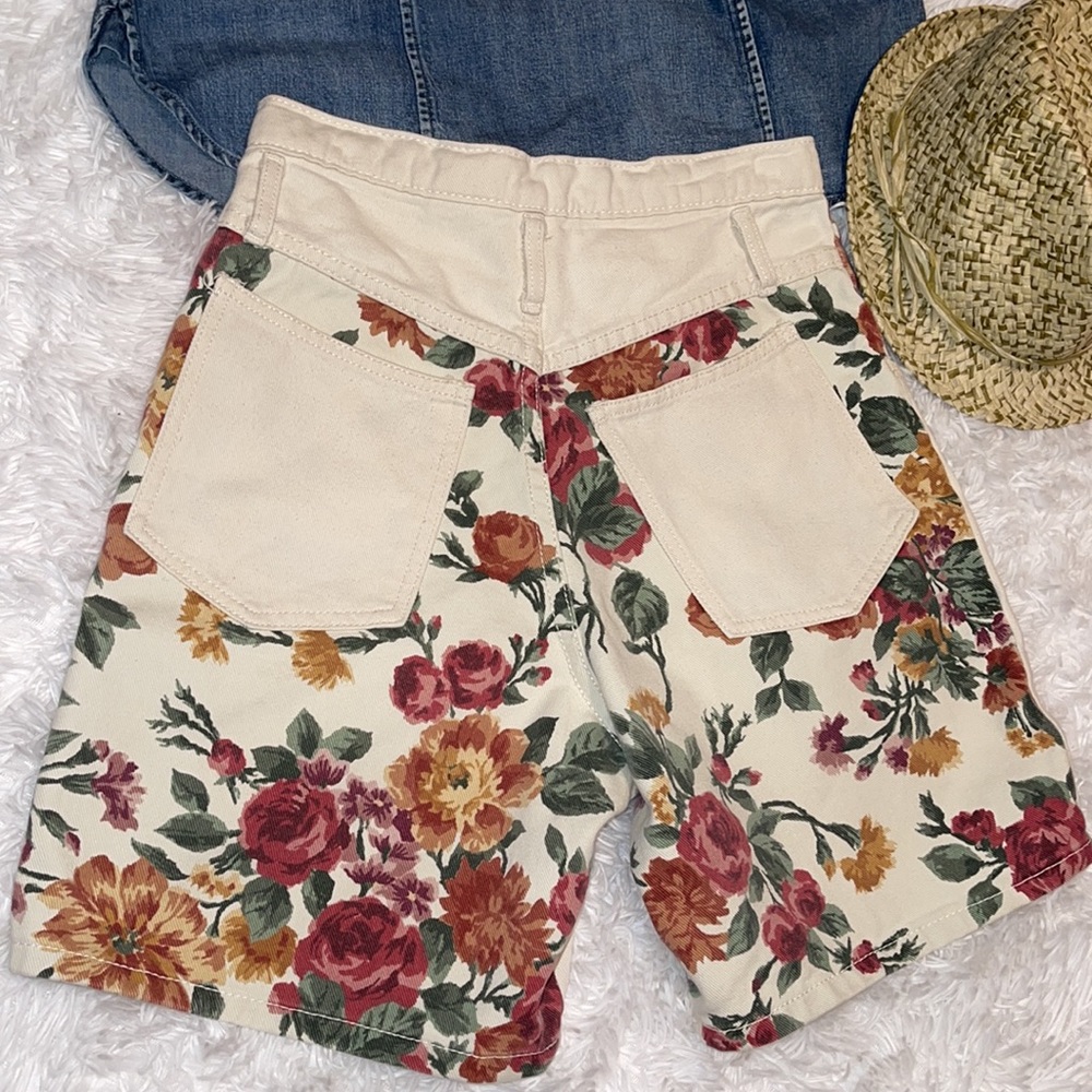 Vintage Floral and Cream High-Waisted Denim Shorts Size 7